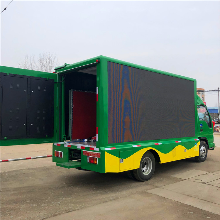 1.5m LED Anschlagtafel-LKW 98hp P5 P6 P4 mobiler LED-Anzeigen-LKW für Live Shows