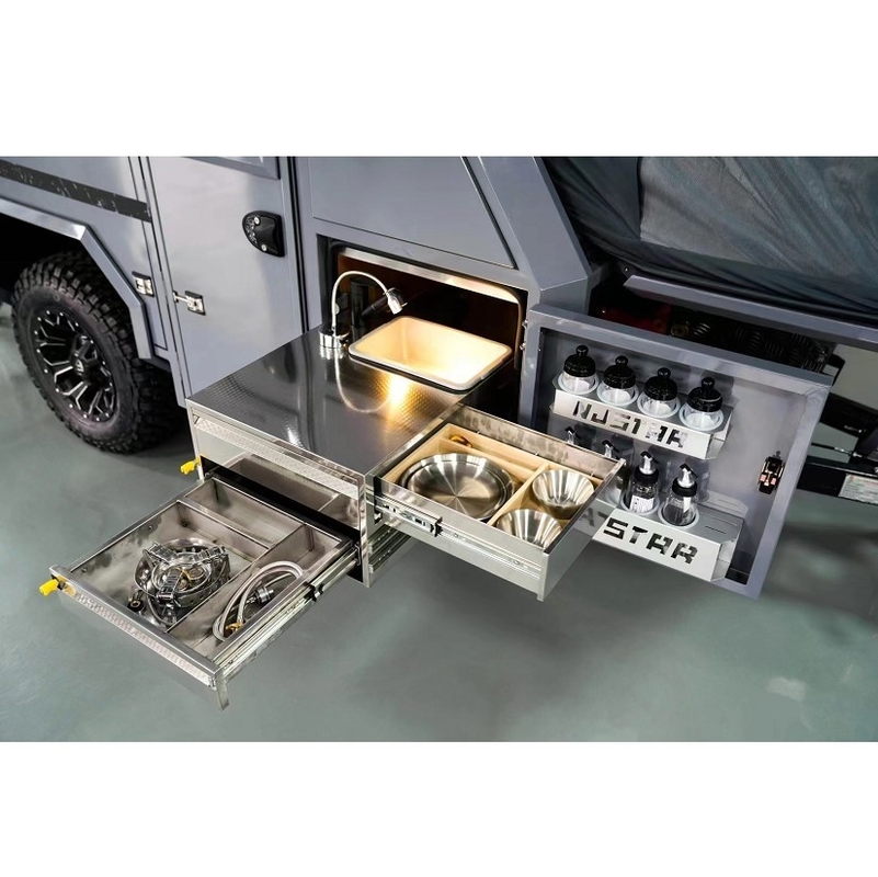 16ft Off-Road Folding Camper Trailer mit einer Kapazität von 2 Erwachsenen & 2 Kinder Reisetrailer