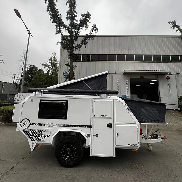 Off Road-Wohnwagenanhänger des Kühlschrank-50L im Freien, Küchen-leichter Reise-Anhänger