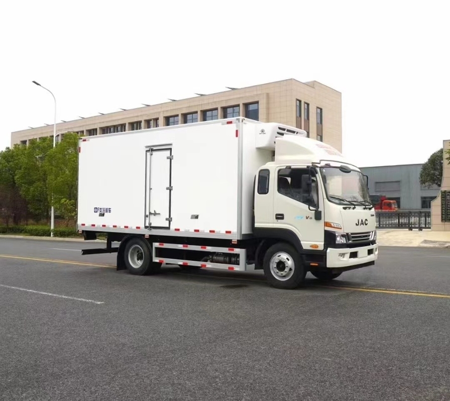 JAC 4x2 Klasse F Kühlwagen und Lastwagen in Dubai -5 bis -15 Grad