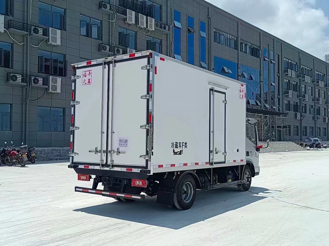 3 Tonnen Eisbox-Lkw 130 PS Kühlfahrzeug für den Transport von Eiscreme mit China Iso Ccc