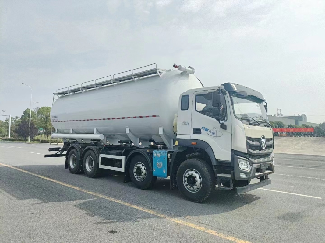 Luftkonditionierte Kabine Euro3 oder Euro4 Schüttzementtransporter mit Emissionsstandard