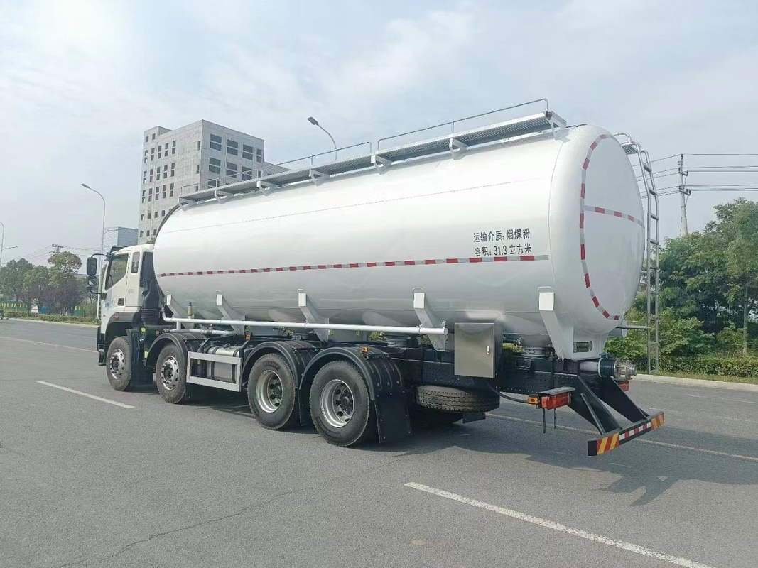 Luftkonditionierte Kabine Euro3 oder Euro4 Schüttzementtransporter mit Emissionsstandard