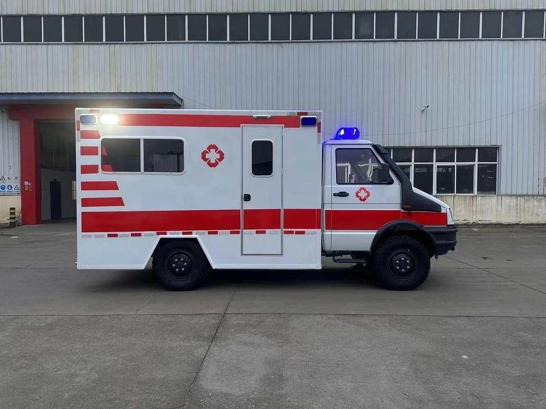 ICU-Rettungswagen Hochgeschwindigkeits-Rettungswagen mit Euro 5 Emissionsstandard und 2287ml Platz