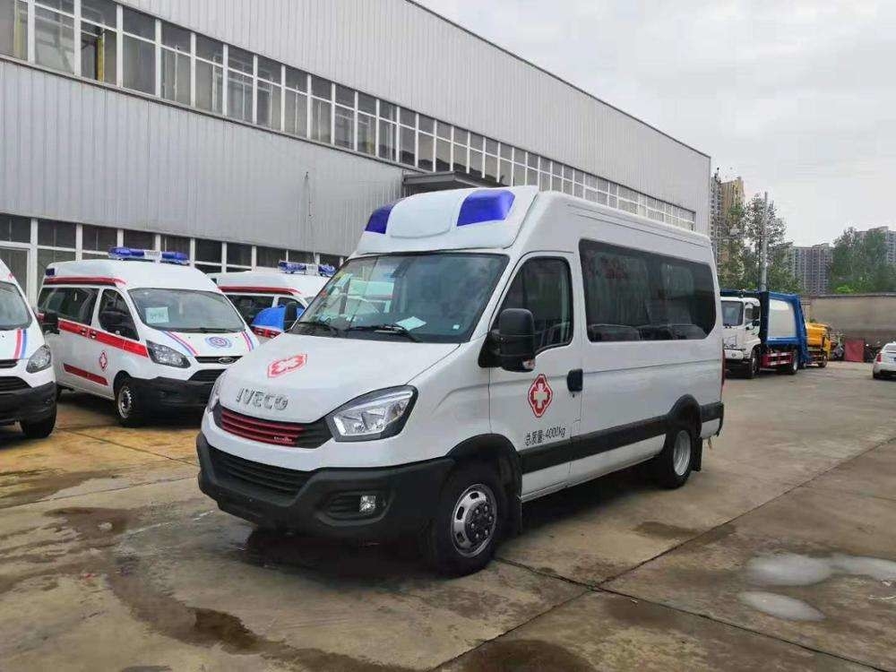 Iveco Krankenwagen Euro 5 Notfallwagen Bordsteine Gewicht 2970 kg Radstütze 3300mm