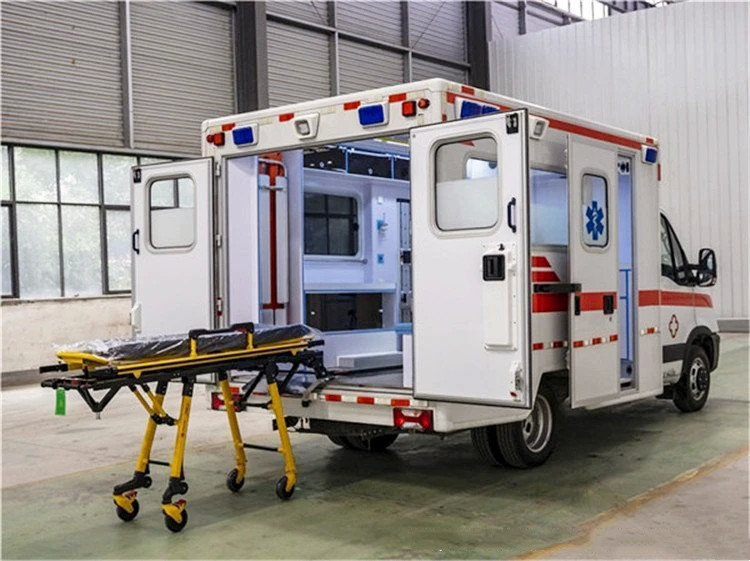 Rettungswagen mit Euro 5 Emissionsstandard, Gewicht 2970 kg