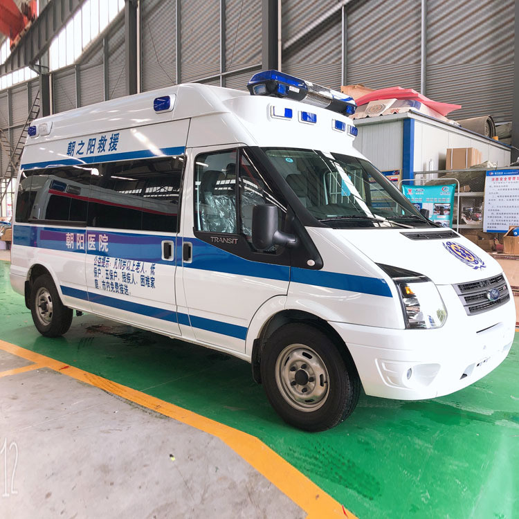Krankenwagen Anpassungsfähige mobile medizinische Fahrzeuge 3-8 m Länge 4x2 Antrieb