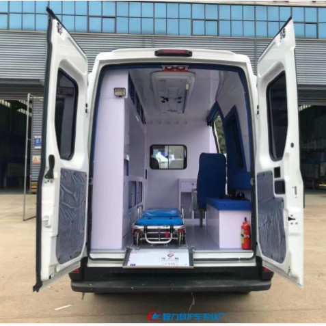 Iveco Ambulance 2800 mm Räder-Basis Krankenwagen mit 90 kW Nennleistung und 3550 kg Bruttogewicht