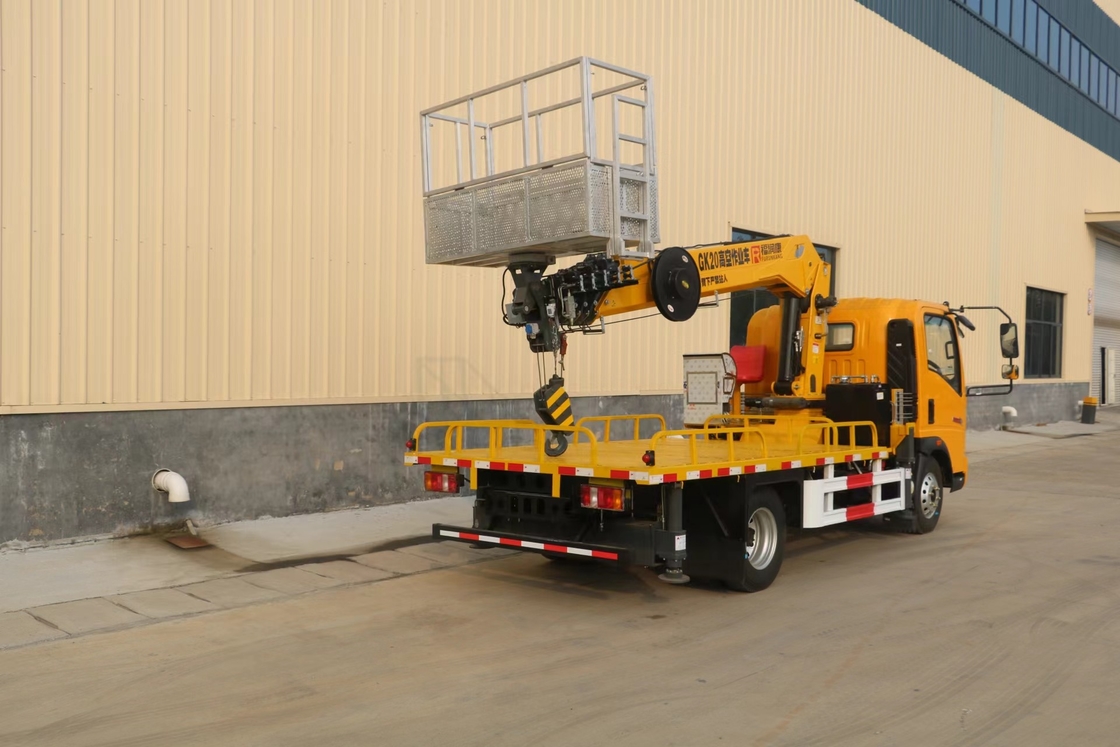 Teleskopische Flugplattform Lkw 21 Meter HOWO Marke Boom Lift Cherry Picker Lkw