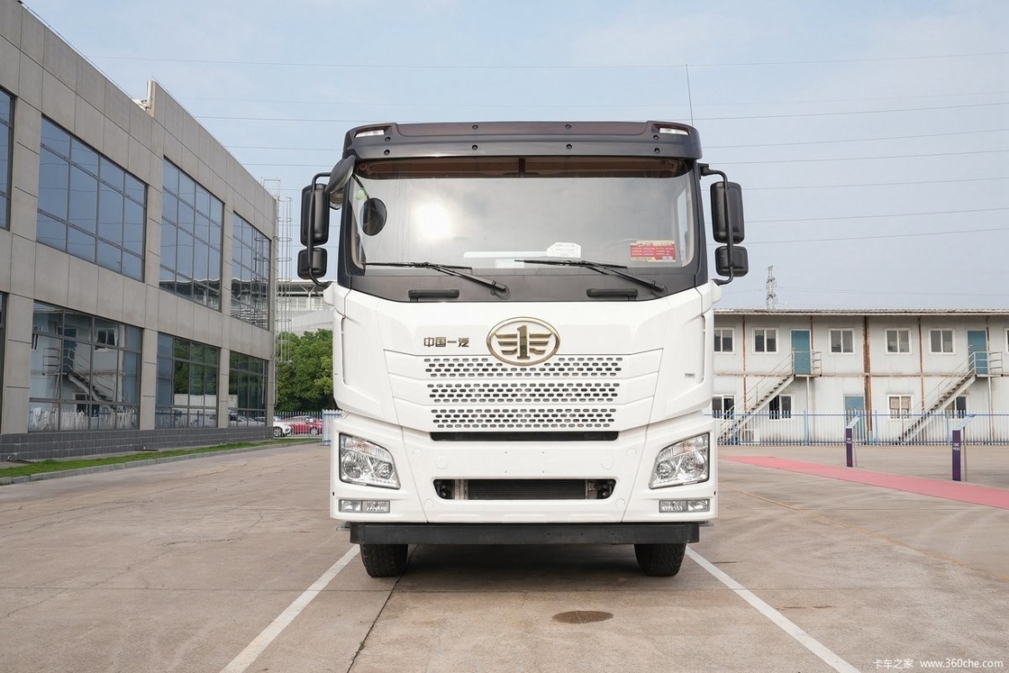 Euro 5 12 Räder Zementmischer Lkw 12m3 Dieselzement Beton Lkw mit Pumpe zum Verkauf