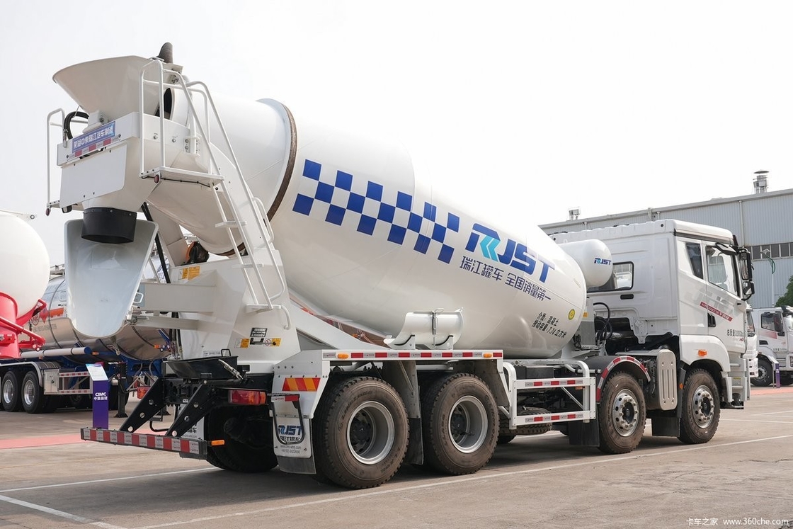 Euro 5 12 Räder Zementmischer Lkw 12m3 Dieselzement Beton Lkw mit Pumpe zum Verkauf