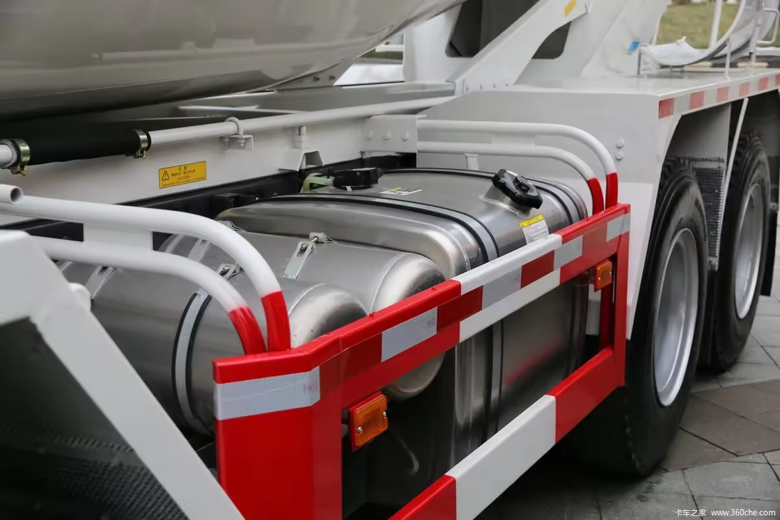 Chinesische Sino Trucks 12 Kubikmeter 15m3 10m3 Volumetrische Beton-Zementmischmaschine zum Verkauf