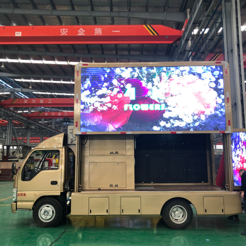 Isuzu 4×2 P6 Digital LED Billboard Truck 192*192mm 3 Seiten hohe Helligkeit