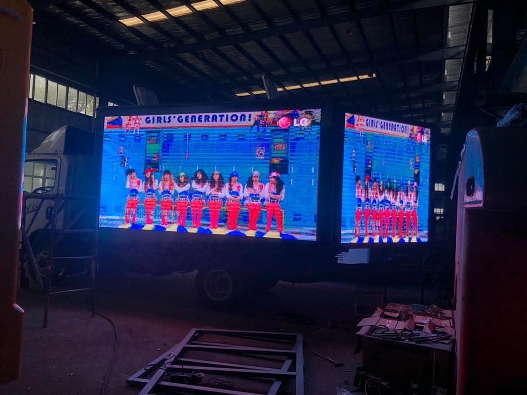 12.5ft*5.6ft P4 P5 P6 Outdoor LED Display Billboard Box 2500kg Kapazität